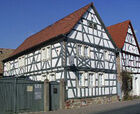 Museum Trebur, Nauheimer Straße 14 Museum Trebur, Nauheimer Straße 14 - Das Bild zeigt die Fachwerkfassade des Museums von der Straßenseite